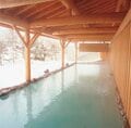 雪山と温かい湯は相性抜群！  古くから人気の “定番温泉” 4選「蔵王」「草津」「万座」「野沢」【この冬行くべき、体験すべき！ スノーリゾート特集 vol.4】の画像007