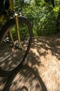 【自転車】峠を越えて！  “心地よい登りと気持ち良すぎる下り”  大分水嶺の極上グラベルロードを駆ける「中山道、鳥居峠」 長野県｜2026年の画像006