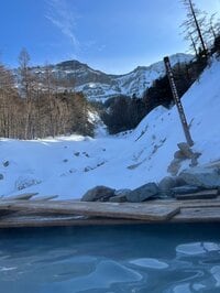 一度は行きたい「秘境」の絶景温泉！  日本最高所・標高2,150mの「野天風呂」八ヶ岳「本沢温泉」スノートレッキング