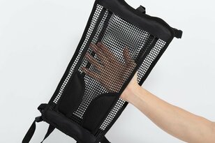 バックパックを背負った時の「蒸れ＆濡れ」が軽減！  画期的メッシュサポーター【「背中肩セットで蒸れんゾ」DOPPELGANGER】