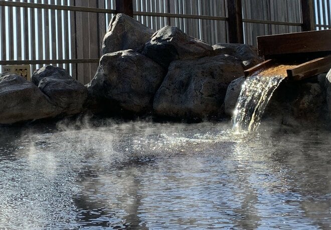 「高尾山帰りにいかが？」黒湯の美肌温泉とまろやかな水風呂＆夜景も楽しめる「ロテン・ガーデン」【山帰り、今日はどこでととのう？ vol.6】の画像001