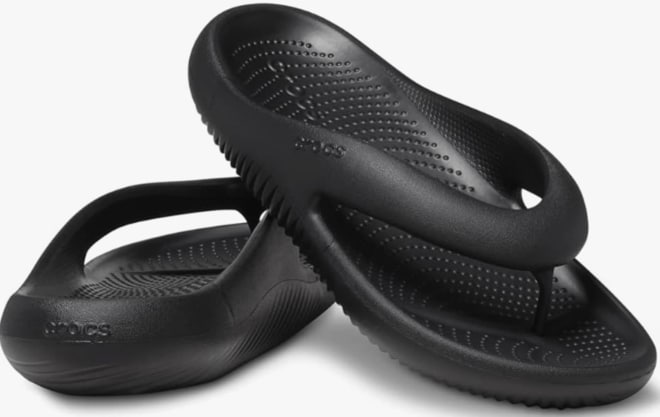 一度使ったら手放せない「リカバリーサンダル」3選！  癒しの高機能＆おしゃれに街履きもOK！  “単なる履き物と思うべからず” 夏以降も活躍するアイテムの画像002