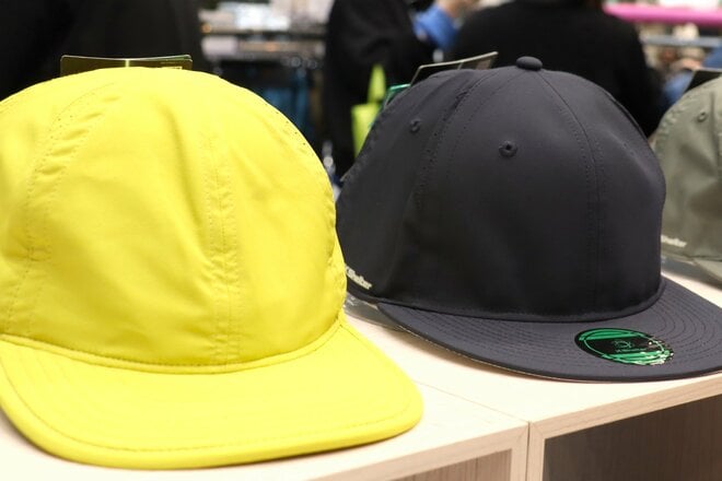 【ショップ店員に聞く！注目のアウトドアウェア】「XShelter 暑熱α」採用の帽子と日傘で頭をガード！  この夏絶対手放せない熱中症防止アイテムがコレ〈ワークマンvol.3〉の画像001