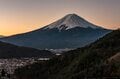 「富士は日本一の山」ダントツ人気の「3776」を発見！ 日本で唯一の山の名前のご当地ナンバー「富士山」のヒミツ 「静岡と山梨にまたがり図柄も違う」の画像001