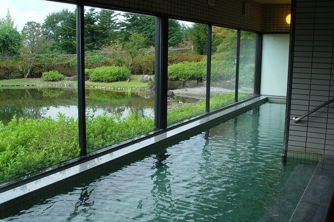 スキー帰りにオススメ！  群馬県沼田市にあるサウナ付き温泉「初穂美肌の湯」 トロトロの湯に癒される【山帰り、今日はどこでととのう？ vol.1】の画像002