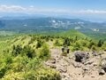 夏空の絶景が広がる稜線歩き「日本百名山・四阿山」＆「花の百名山・根子岳」 北アルプスや浅間山の眺望も素晴らしい「登山レポ」の画像011