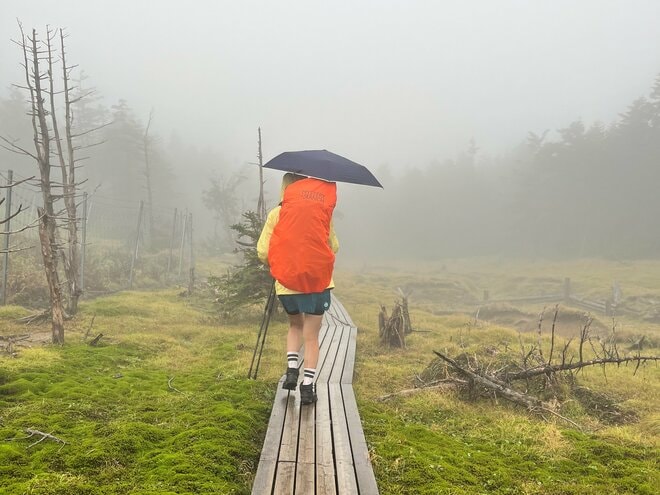 【ハイカー女子のお気に入り】夏山登山の悩みベスト3！ 「汗対策＆虫対策＆雨対策の山道具 」 2025年の画像005
