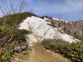 5月下旬、残雪をまとう「北アルプスの絶景」を見る登山！  日帰り「燕岳」山頂＆稜線での「槍ヶ岳・雷鳥・合戦小屋・燕山荘」レポートの画像003