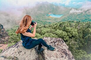 【アートな世界観】志賀高原トレッキングで「正直しんどいけれど疲れも吹き飛ぶ！」神秘的な世界探し〈長野県〉2023年