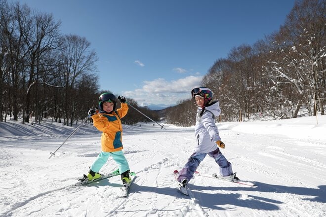 【雪山デビューに最適なスキー場 2025-26シーズン】滑りやすいコースが多く安心して練習できる新潟・群馬の「初心者におすすめのスキー場」7選の画像008