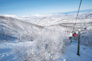 2ページ目) 日本の冬、別世界へようこそ！「絶景のゲレンデ」を滑りたい【全国11スキー場】｜スキー＆スノーボード｜特集｜BRAVO MOUNTAIN