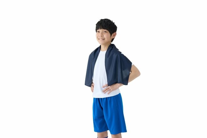 カンタン＆素早い “冷感ギア” で暑さを乗り切る！  ロゴス「ネッククーラー」＆「ペルチェクールベスト」で快適アウトドアの画像