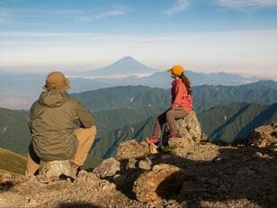 雲海から覗く富士山を眺めながらの起床！ 最高過ぎた北岳の2泊3日テント泊レポート