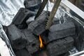 【アウトドア豆知識】BBQシーズン本番前に”これだけ”は覚えておきたい「炭の着火でやりがちな失敗例」の画像002