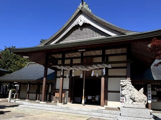 西日本最高峰・日本百名山「石鎚山」で “ほぼ垂直”＆“まさに修験” の鎖場を体験！  登り方は母子夫妻3人それぞれで… 見事登頂！ レポートの画像002