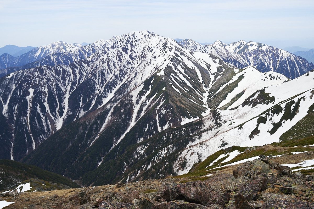 残雪期だけしか歩けないルートを辿る Gwの聖岳 荒川三山4泊5日縦走 南アルプスの日々 Vol 3 登山 南アルプスの日々 Bravo Mountain