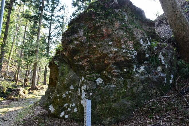 【長野県小谷村】歴史ある交易路を「塩の道祭り」で歩く！  古道の面影が残る“石畳” や 牛も泊まった“牛方宿”   ゴールで待つのは「北アルプス」の大パノラマ＜後編＞の画像003
