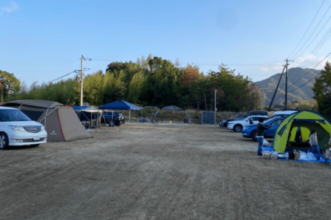 気づいたら自分が迷惑を… キャンプの前に知っておきたい！  初心者キャンパーが知らずにやっている「5つのマナー違反」とは？の画像001