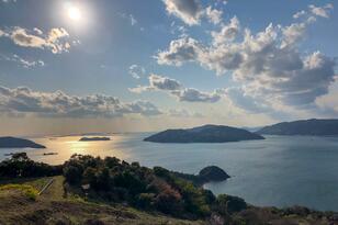 西日本有数の絶景スポット山口県「笠戸島」！  瀬戸内海を望む「島キャンプ」と一度は見たい「マジックアワー」驚異の光景とは？