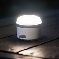 「置く、吊るす、くっつける」の3WAY仕様！ 手のひらサイズ＆光パターン多彩「LEDランタン」【サンワダイレクト「LEDランタン800-LED077」】