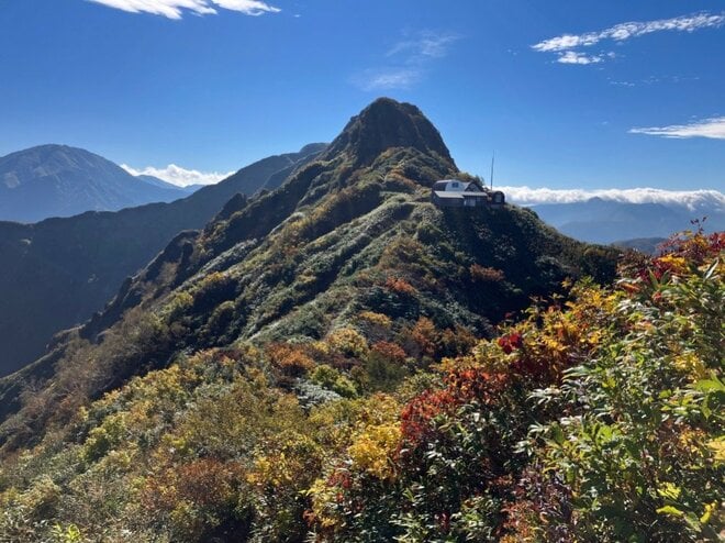 【10月の紅葉絶景】ロープウェイで登れるスリル満点の岩峰ルート「八海山」の画像002