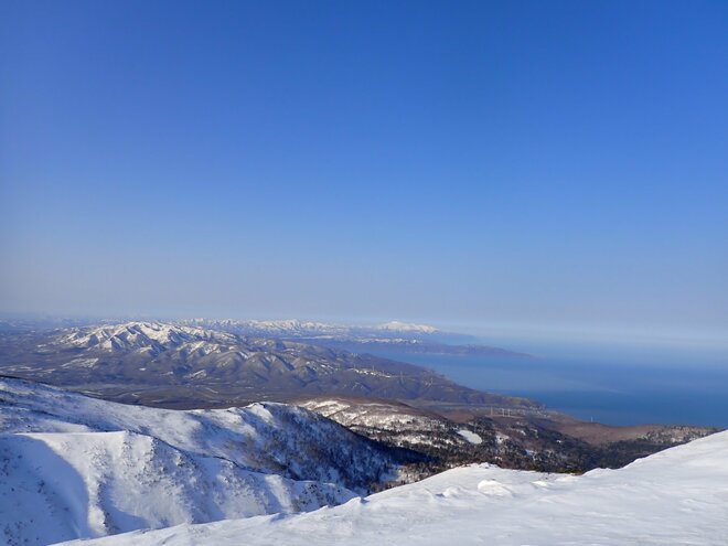 海岸から雪山へのスキー大縦走！「ニセコ連峰」全山をワンデイで走破 【北海道】2023年・春の画像009
