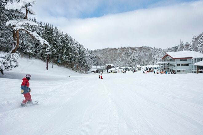 【ローカルスキー場探訪】ペアリフト1本勝負！ 平日1日券1,040円！「極上のパウダースノーを堪能」 岐阜県・飛騨高山スキー場｜2026年の画像006