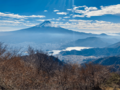 絶景「富士山＆河口湖」一本釣り！  豪快な景観が広がる「黒岳」展望スポット「FUJIYAMAテラス」経由「3時間ハイキング」レポの画像002