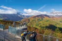 カメラを持って『白馬岩岳マウンテンリゾート』へ出かけよう！  目の前に迫る「白馬三山」の圧倒的な景観【特集・紅葉フォトトレッキングガイド 2024】