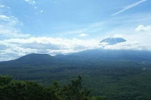夏も絶景！ 初日の出「ダイヤモンド富士」の名山「竜ヶ岳」からの「富士山」大展望！ 登山口のある「本栖湖キャンプ場」から3時間「登山レポ」