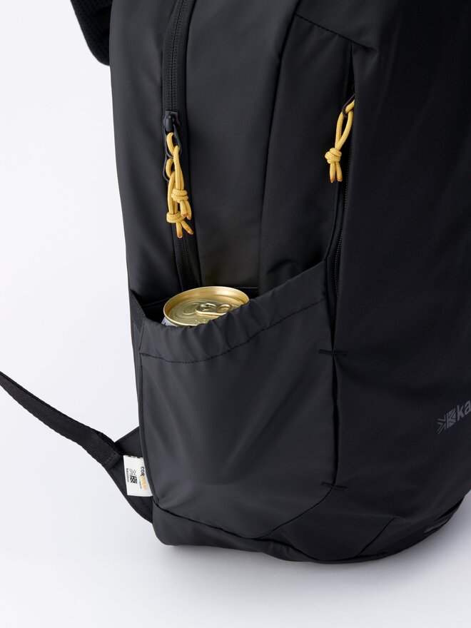 冷えたままビールを運ぶ！ サッポロ生ビール〈黒ラベル〉とカリマーのコラボリュック「黒ラベル highlands」と「黒ラベル daypack」新発売！【2023年4月】の画像003
