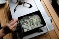 “キャンプに卵焼き器”が便利？  カリっとモチモチ食感「桜えびとニラのチヂミ」【季節の外ごはん vol.41】の画像005