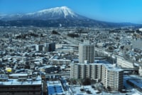 「八幡平、岩手山、八甲田山」名峰に秘湯、独特のカルチャーが育まれた多彩な雪国【この冬どこへ行く？ スノートリップガイド vol.2・北東北 編】