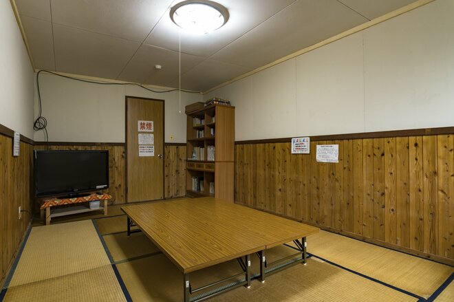 白馬大雪渓を登りきった先に待つ至極の山小屋！  大満足の “夕食バイキング” と “快適＆安心” が詰まった「白馬岳頂上宿舎」【長野県白馬村】の画像009
