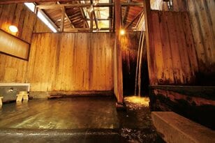 絶景・美食の秘湯巡り【TRIP.1 雪国の奥に佇む 秘湯】山形県・白布温泉、秋田県・乳頭温泉郷、岐阜県・平瀬温泉