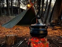 アウトドアギアを広げれば、そこはもうキャンプ場！「おうちキャンプ」の始め方