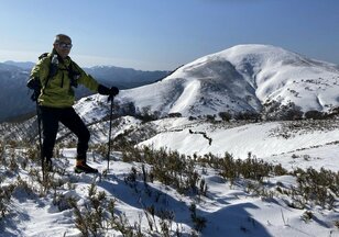 雪の「竜ヶ岳」絶景！  山頂エリアに広がる「白い牧場」＆ご当地樹氷アート「白羊」とは！？  年末年始「鈴鹿セブンマウンテン」ハイキングレポ