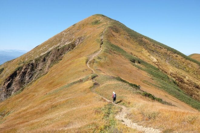 【首都圏から日帰り登山】紅葉と絶景の稜線が待つ日本百名山「巻機山」＜新潟県＞の画像010