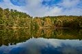 「年に数日だけの絶景！」湖面に映り込む紅葉が美しい「山奥の穴場キャンプ場」に行ってみました【絶景キャンプ場ガイド-言葉を失うほどの風景に会いに行こう- vol.25】の画像003