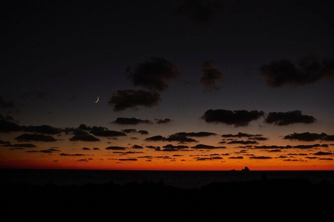 【連休でも空いている】東京から行ける「島キャンプ」 渋滞知らずの三宅島・大久保浜【絶景キャンプ場ガイド-言葉を失うほどの風景に会いに行こう- vol.40】の画像001