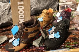 【ショップ店員に聞く！ イチ推しアウトドアギア】登山デビューにちょうどいい「コロンビア」 ロングセラーシリーズの最新モデル〈アルペントーキョー vol.1〉