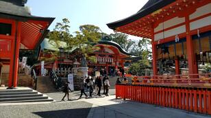 「世界的な観光コースの奥に広がる異界」！　京都・伏見稲荷大社知られざる「3つの絶景」