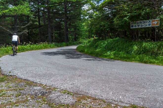 【自転車】夏が始まった！ 県境、峠をつなぐ標高2,000mの高原を走る「絶景グラベルロードが爽快すぎた」  長野県東御市・小諸市 2025年の画像010