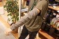 【ショップ店員に聞く！ イチ推しアウトドアギア】キーワードは「着る防虫」　防虫素材採用のハットとアームカバーがまだまだ活躍します！〈WILD-1 ゆめが丘ソラトス店 vol.3〉の画像005