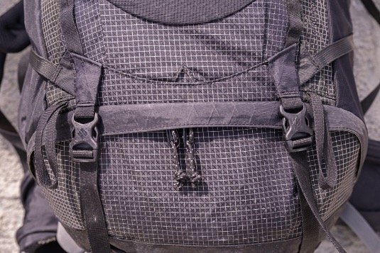 【山岳ガイドの欲しいを形に】コロンビアが手がけた大型モデル「ワイルドウッドEXP 50L+10L バックパック」の“ここ”がすごい！の画像006