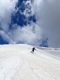 「6月から始まる山スキーシーズン！？」 北海道・大雪山系はまだまだ残雪たっぷり！ 困難を乗り越えて大斜面をダイナミックに滑る初夏 2022年の画像005