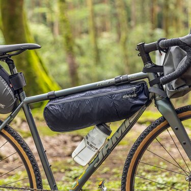 美品finetrack カミノモノポール1 フットプリント付登山テント