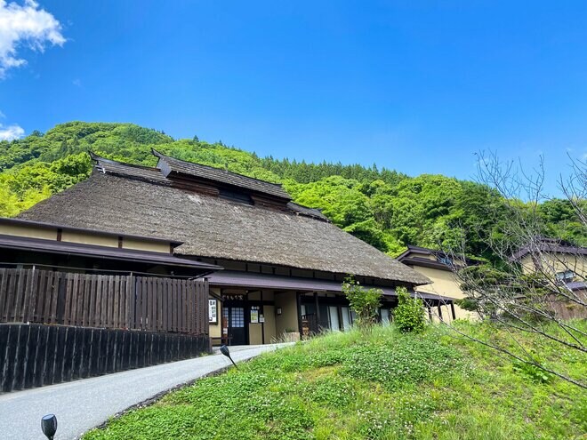【梅雨の晴れ間】自然豊かな信州百名山・虫倉山  短時間で楽しめる里山歩き！「下山後は山奥の古民家で“おやき”に舌鼓」長野県／2022年の画像009