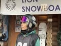 スキー・スノーボードの基礎知識「ゴーグルはヘルメットの上か？ 下か？ どちらが正解？」様々な立場から検証してみた【2024年】の画像002