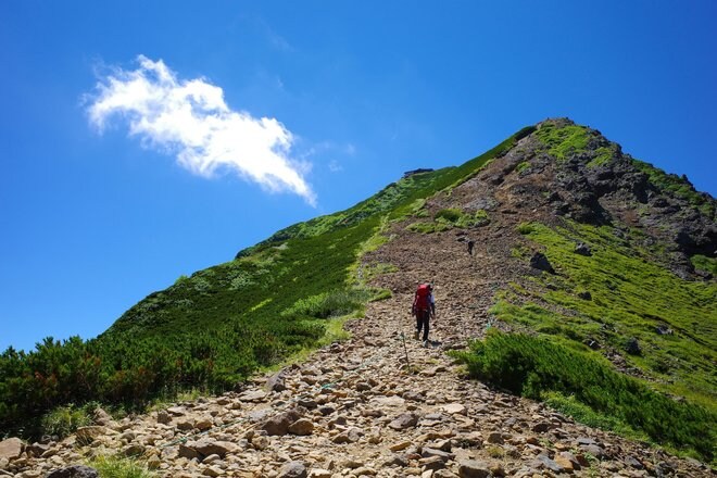 女優・釈由美子の「初心者のための山歩き」入門編 (2)  山歩きの「5つの魅力」！  釈さんが下山後に「必ず寄る」場所とは？ の画像003